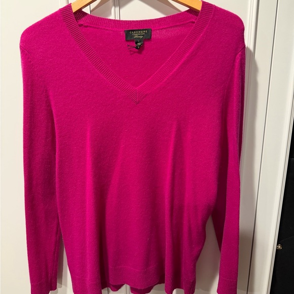 Charter Club Sweaters - Charter Club Casmere Pink V-Neck Sweater